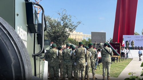 Exposición militar 'La Gran Fuerza de México' supera expectativas
