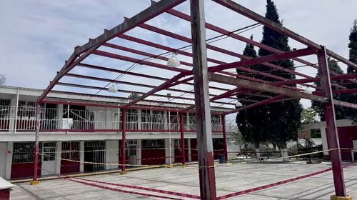 Retiran estructuras en planteles de Ramos Arizpe por deficiencias