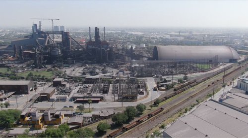 Contaminantes de Ternium 'pegan directo' a la UANL