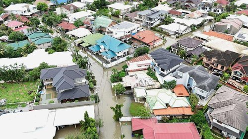 Deja tifón 26 muertos e inundaciones en Filipinas