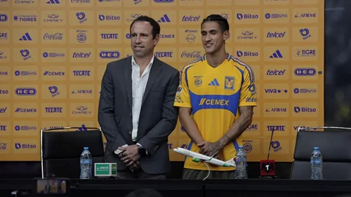 Tigres presenta oficialmente a Uriel Antuna como refuerzo