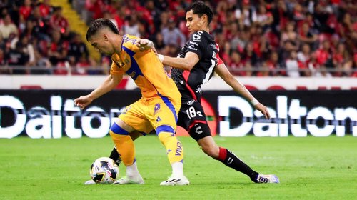 Atlas y Tigres empatan 1-1 en el estadio Jalisco