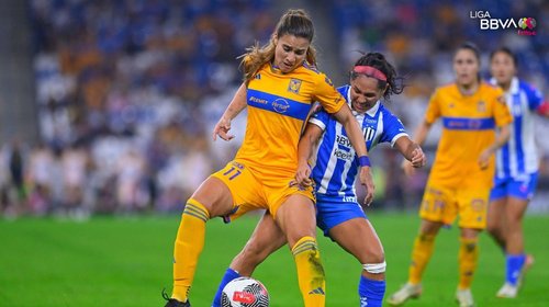 Tigres y Rayadas empatan a cero en la ida de las semifinales