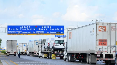 Mercancías siguen 'en espera' en aduanas tras aranceles de EUA