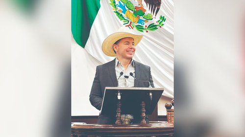 Obtiene Tony Flores amparo contra posible detención