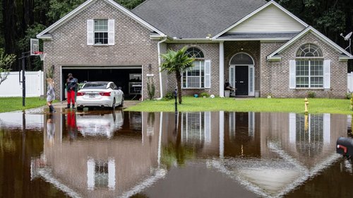 Tormenta tropical Debby causa tornados en EUA; suman 7 muertes