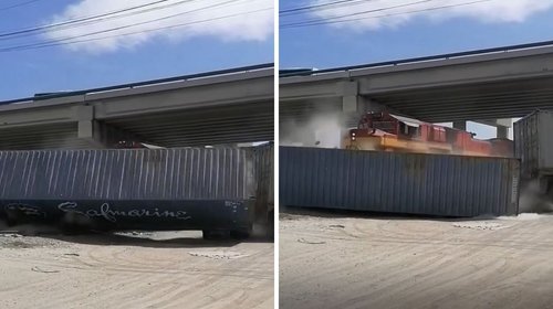 Tren colisiona con tráiler detenido por obras en Escobedo