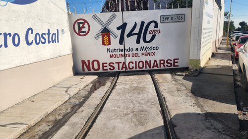 Accidente en fábrica revela uso nocturno de vías del tren