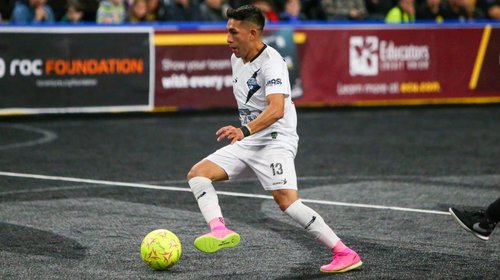 Triunfo de oro para el Flash en tiempos extras