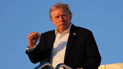 Trump amenaza con borrar de la faz de la Tierra a Irán si ataca