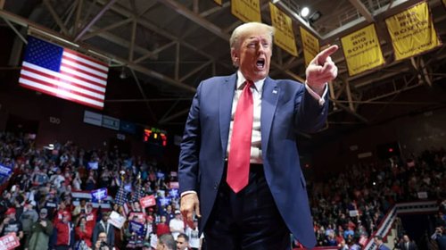 Trump gana en los caucus republicanos de Missouri