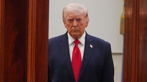 Trump impulsa con US$1.5 billones presupuesto para 2027