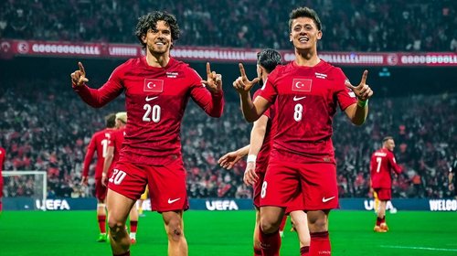 Turquía vence a Rumanía y queda a un paso del Mundial 2026