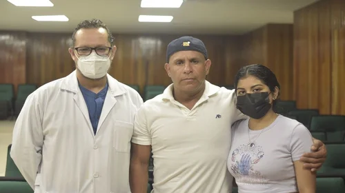 Papá regala calidad de vida a su hija con donación de riñón