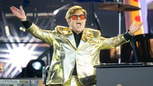 Elton John da un show para recordar en su gira de despedida