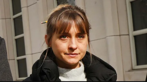 Allison Mack sale de prisión tras cumplir su condena