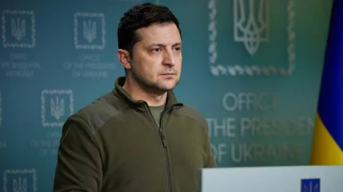 Ucrania no es campo de pruebas de armas: Zelenski pide defensas