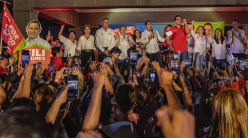 Sí va César Garza Jr. por Apodaca... y hasta suma apoyos