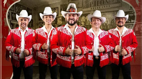 Estrenan Los Viejones de Linares nuevo disco para cerrar el año