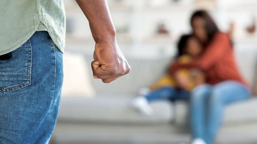 Abandonan 80% de mujeres denuncias por violencia familiar