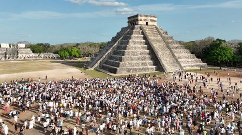 Visitan zonas arqueológicas en México por entrada de la primavera