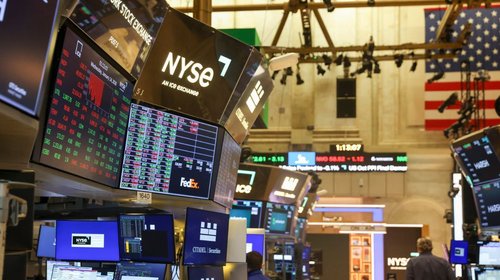 Wall Street cierra en rojo tras decisión de Reserva Federal