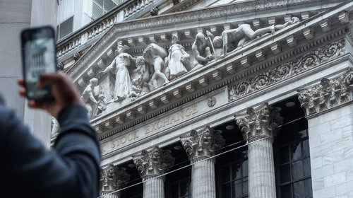 Wall Street abre en verde ante esperanza por acuerdo EUA-Irán