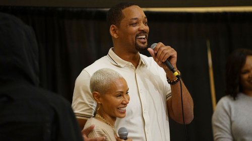 Will Smith acompaña a Jada Smith en presentación de su libro