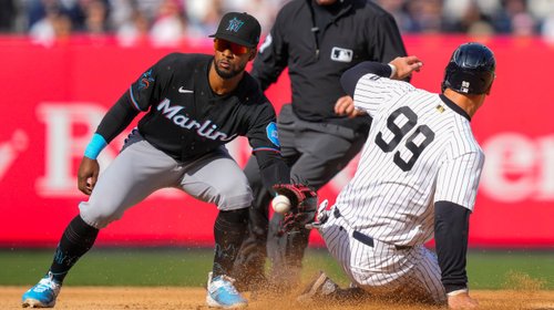Yankees vs Marlins rompen récord de pitcheo con casi cuatro horas