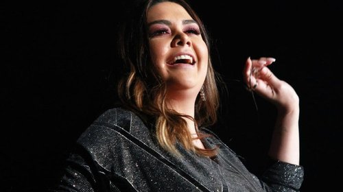 Estrena Yuridia 'Monumental', su álbum en vivo más grande
