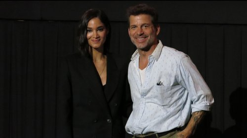 Zack Snyder y Sofia Boutella llegan a Ciudad de México