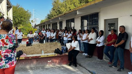 Zona Escolar 92 toma supervisión ante rechazo de nueva titular