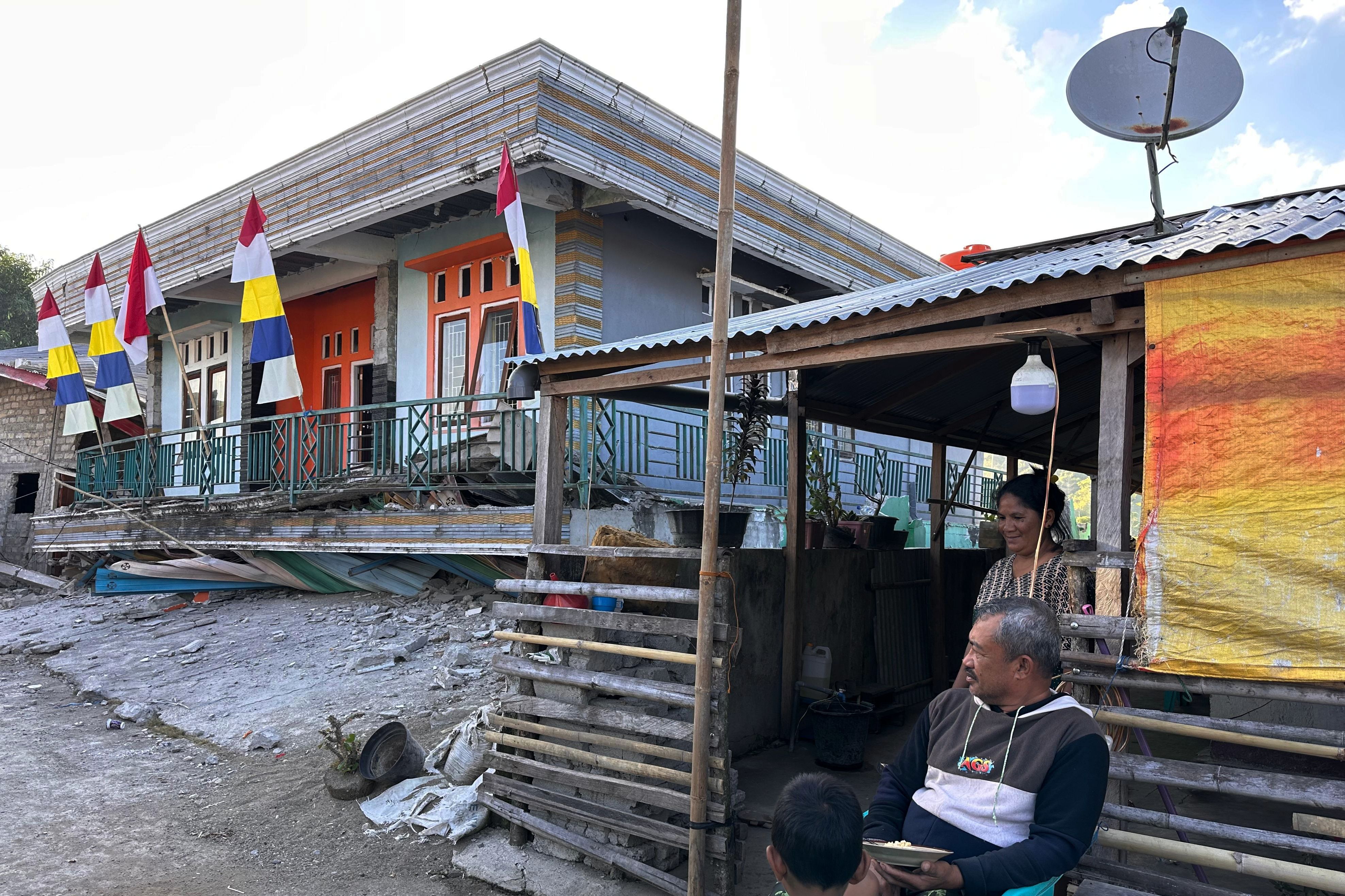 sube-83-muertos-terremoto-indonesia.jpg