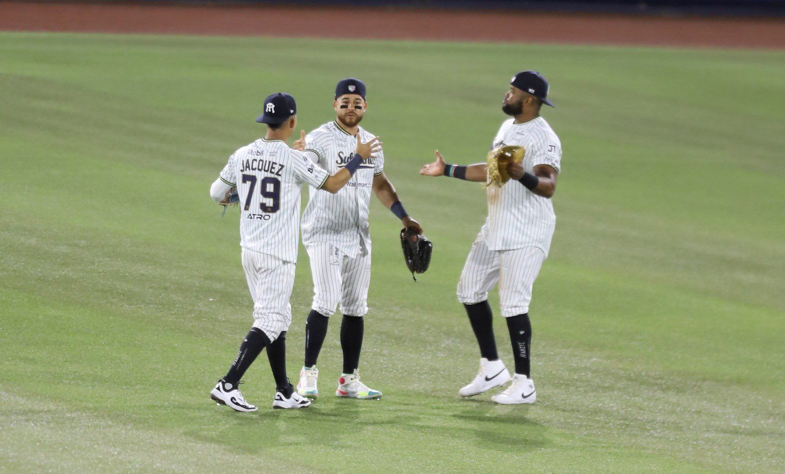 sultanes charros.jpg