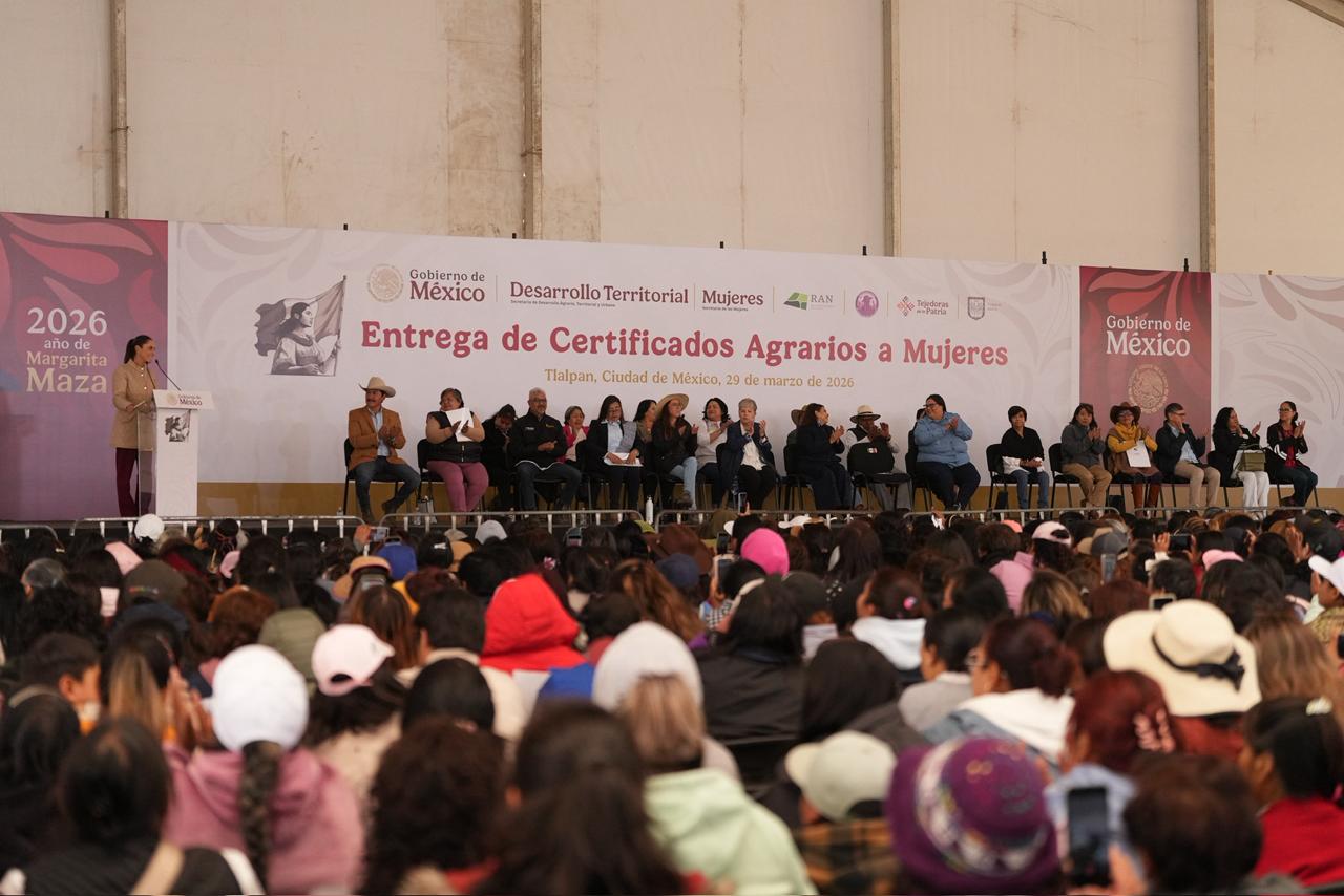 suman-30,000-certificados-agrarios-entregados-a-mujeres.jpg
