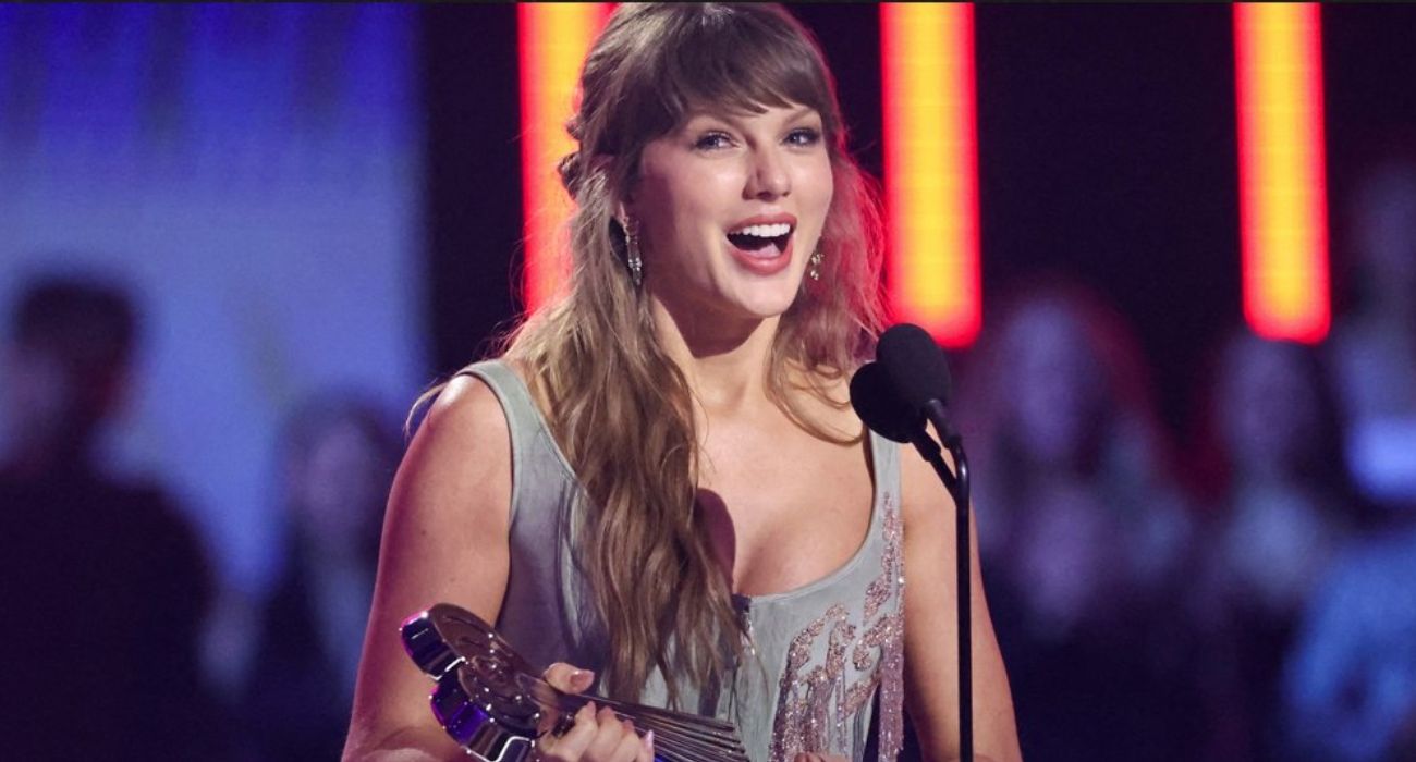 taylor iheartradio.jpg