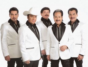 tigres del norte dia 9 de febrero california.JPG