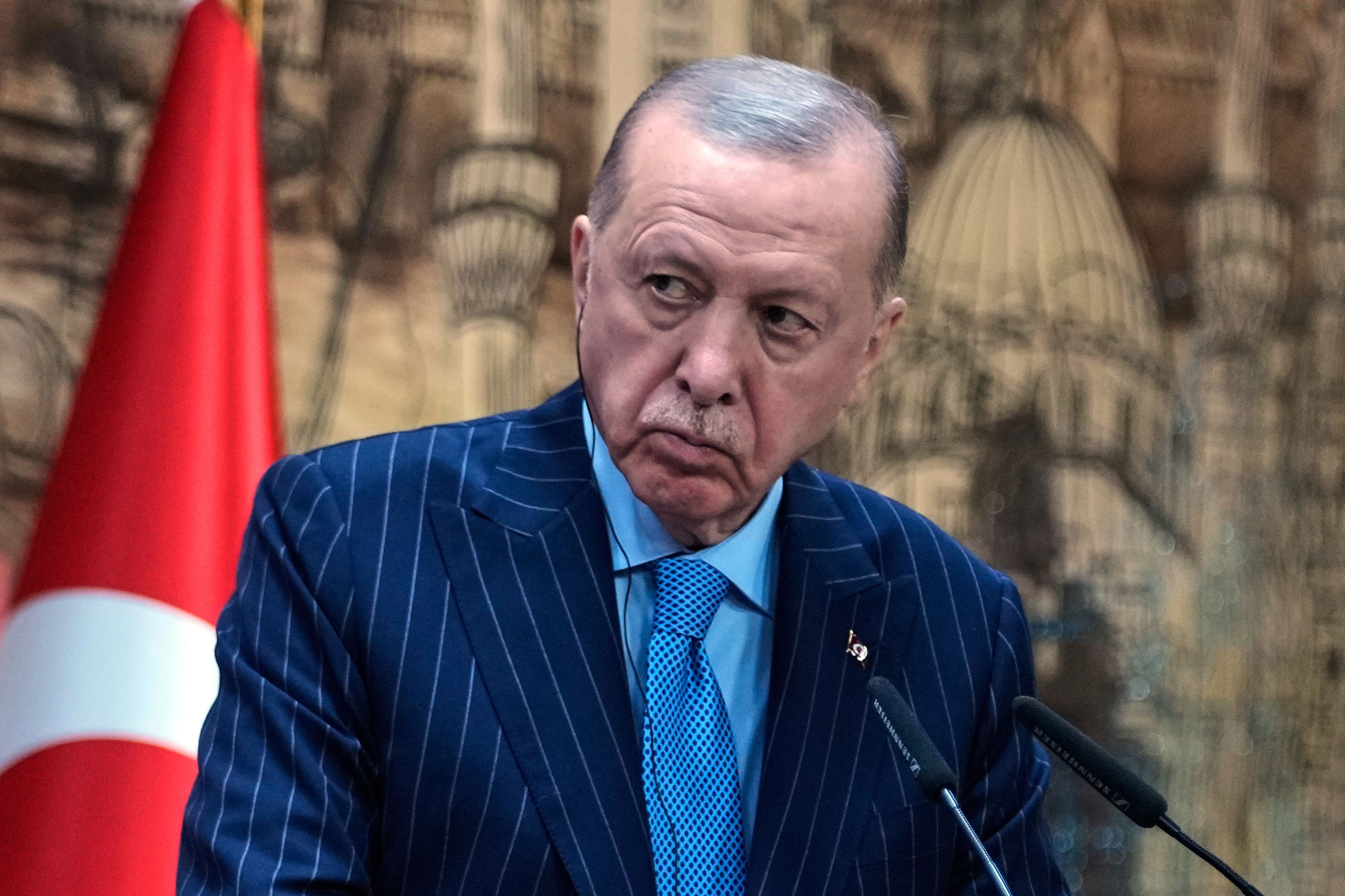 turquia-arresta-mas-200-personas-en-redadas.jpg
