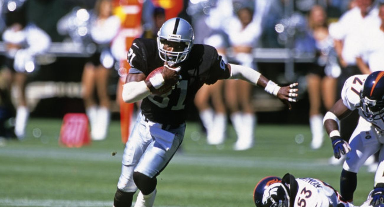 vega raiders cdmx 49ers.jpg