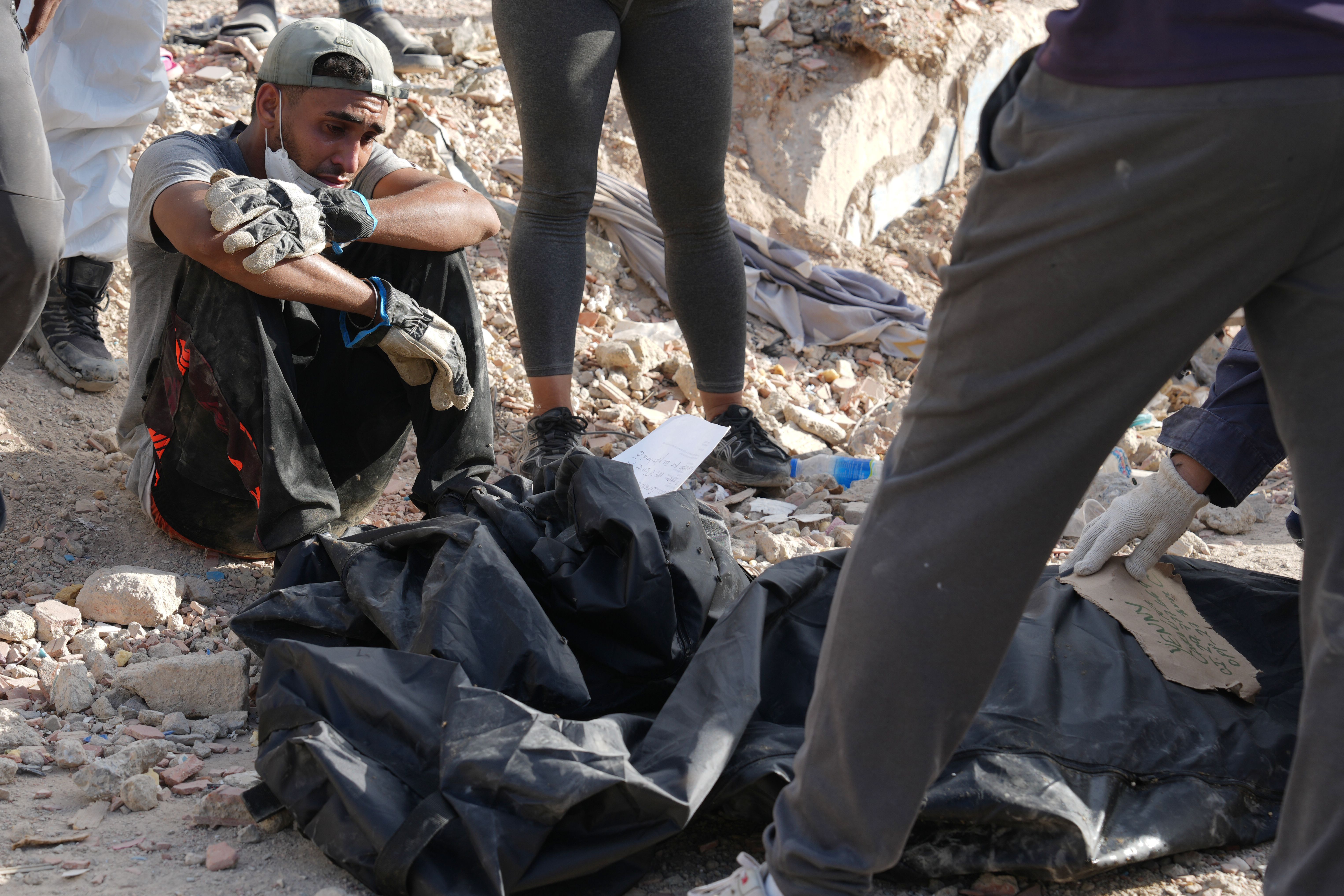 venezuela-supera-5200-muertes-doble-terremoto.jpg