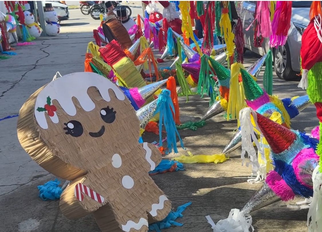venta-pinatas-navidad1.jpeg