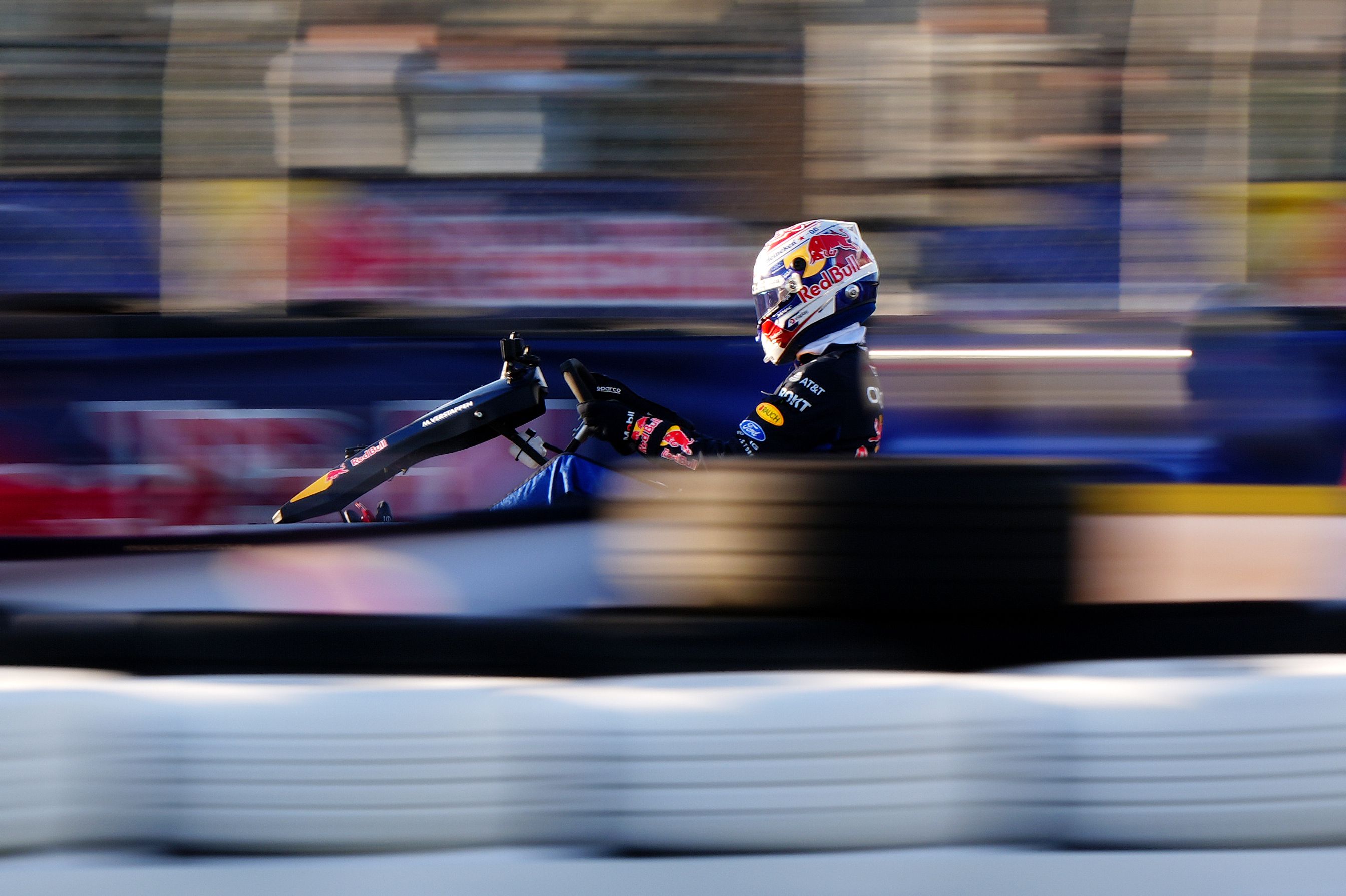 verstappen-arrasa-silverstone.jpg