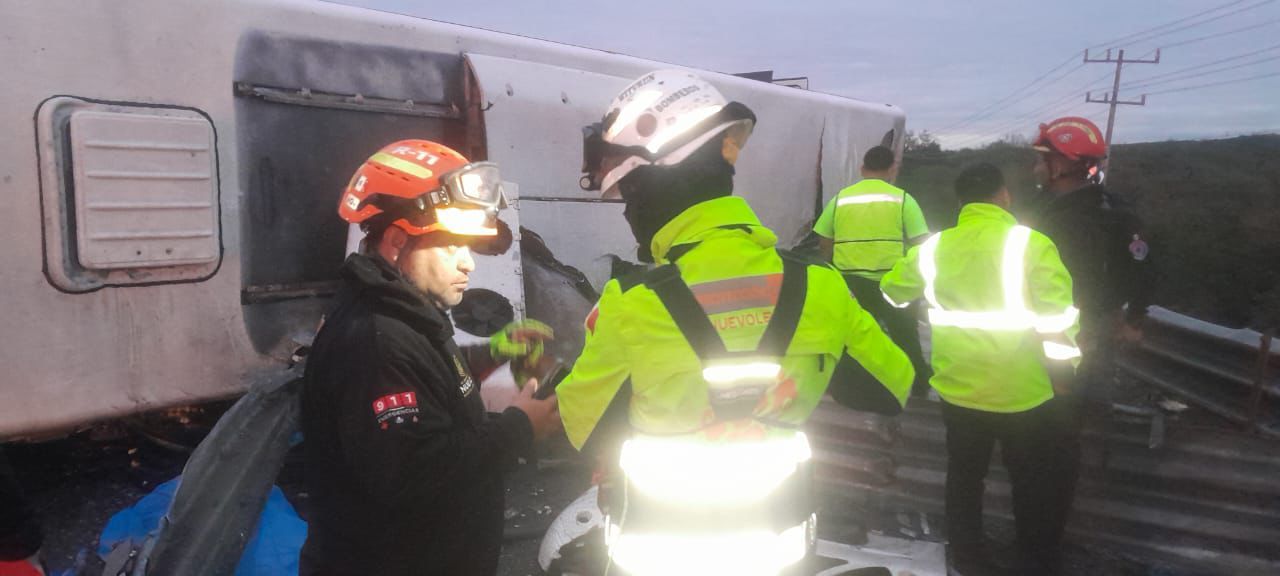 volcadura-camion-pesqueria - copia.jpg