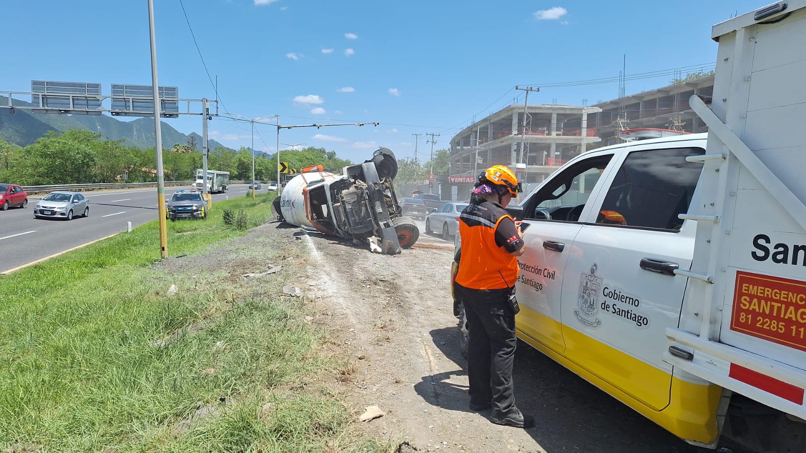 vuelca-camion-2.jpeg