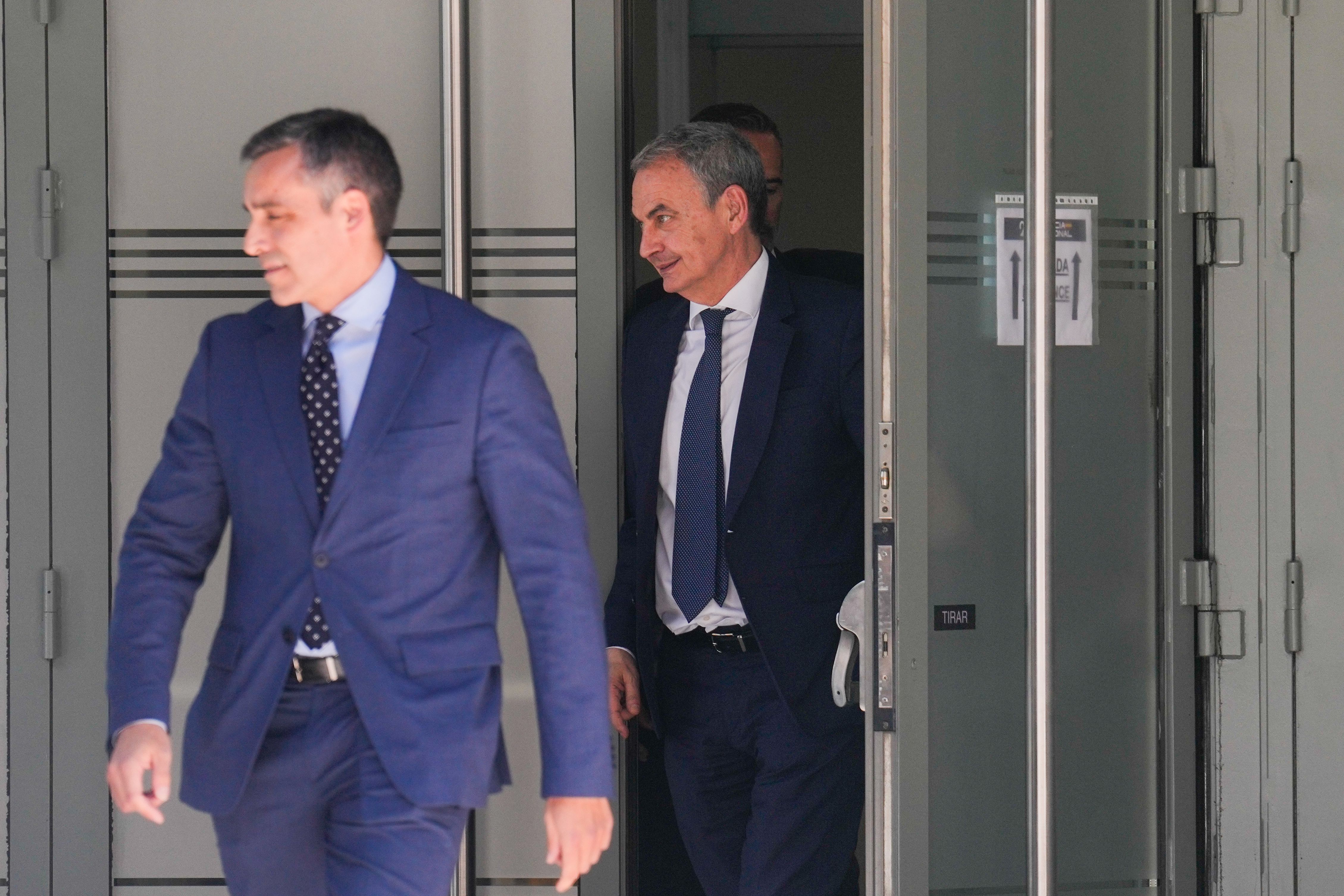 zapatero-apunta-nulidad-su-caso.jpg