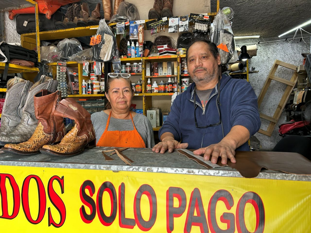zapatero-chuy-negocio.jpg